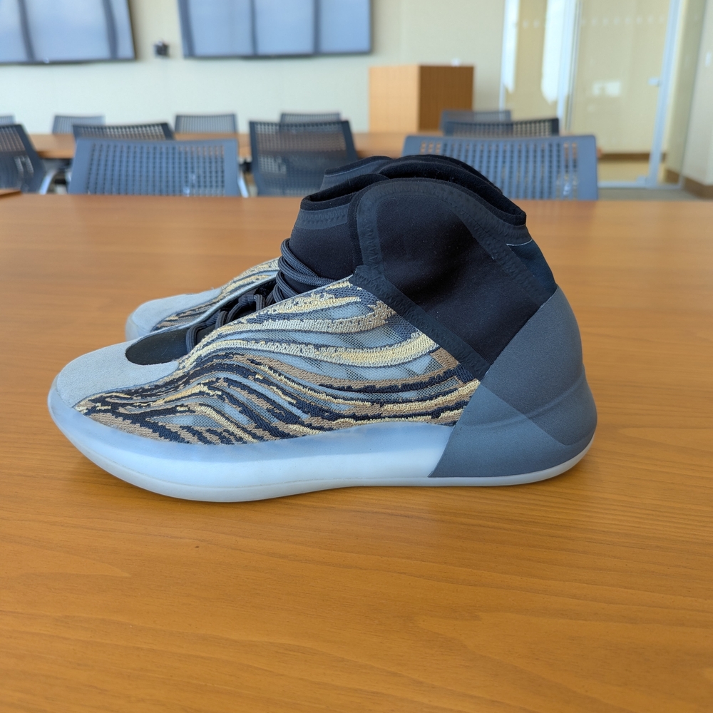 Yeezy QNTM